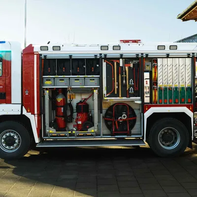 TLF 4000